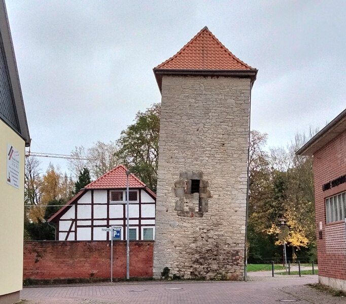 File:GronauSchieferTurm2.jpg