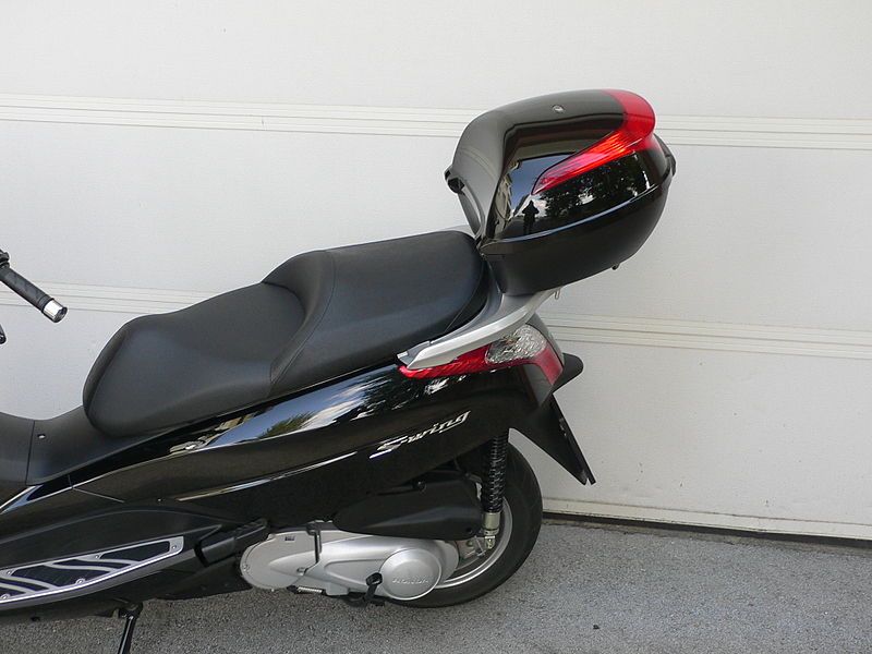 File:Honda S-Wing 125-2.JPG