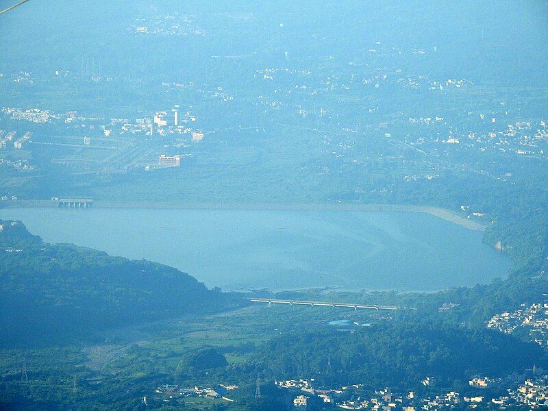 File:Kaushalya Dam.jpg