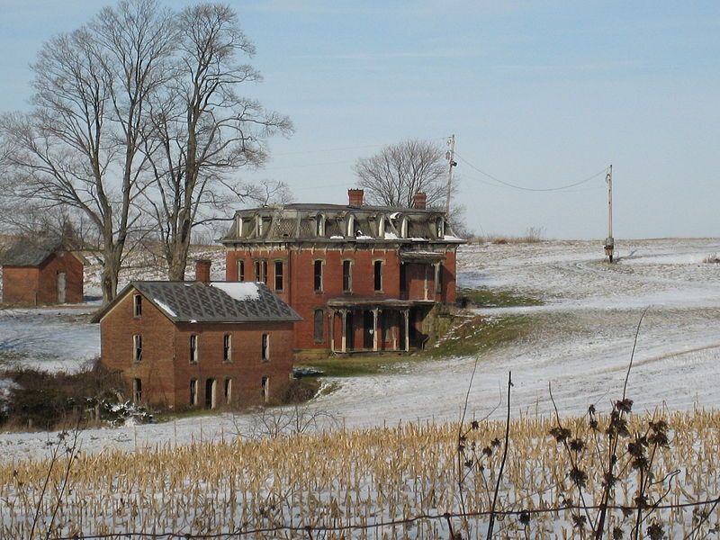 File:Mudhouse Mansion.JPG