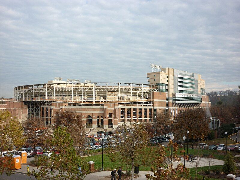 File:Neyland Stadium 2010.JPG