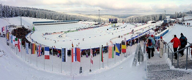 File:Oberhof Skiarena, 2.jpg