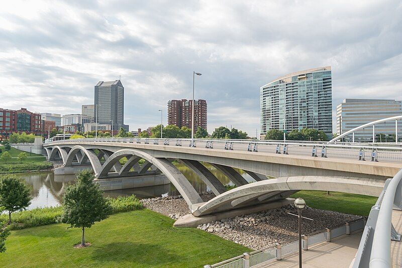 File:Rich Street Bridge.jpg