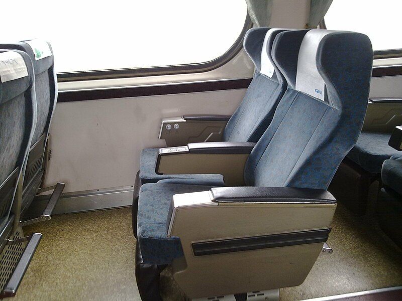 File:Saemaeul-seat-pitch-interval.jpg