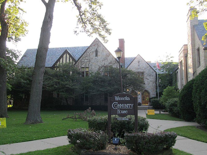 File:Winnetka Community House.jpg