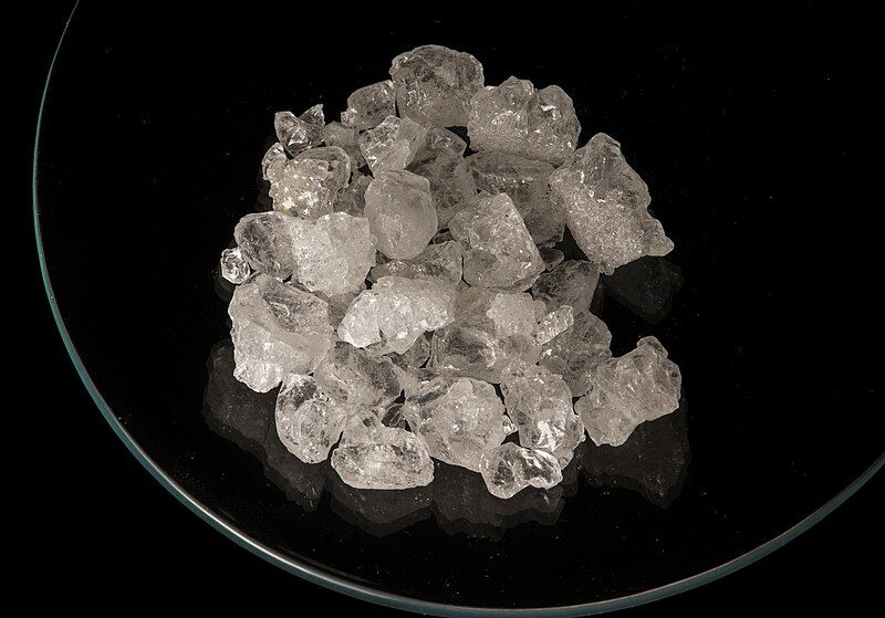 File:Ammonium alum crystals.jpg