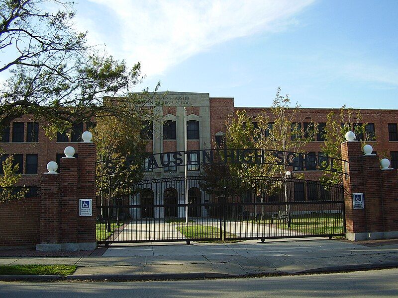 File:AustinHighSchoolHouston1.JPG