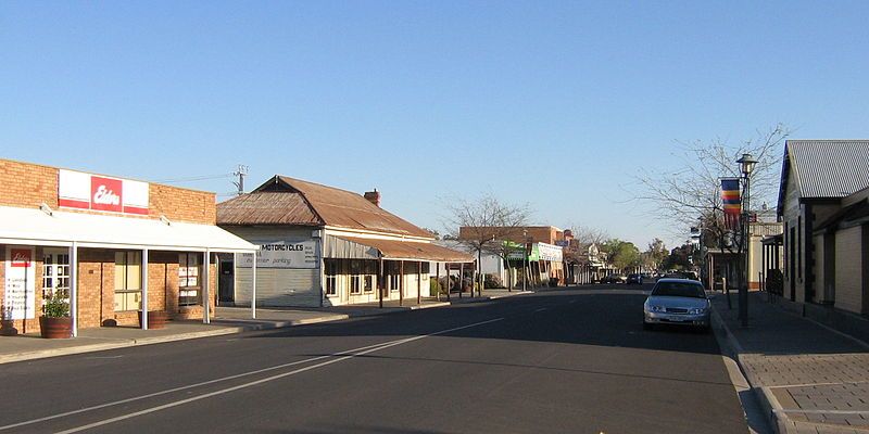 File:Bordertown street.jpg