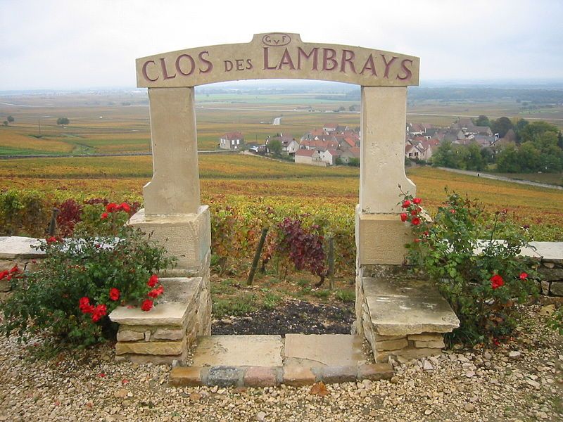 File:Clos des Lambrays.JPG