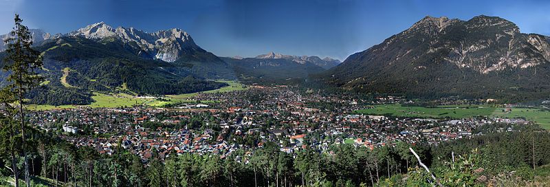 File:Garmisch-Partenkirchen high resolution.jpg