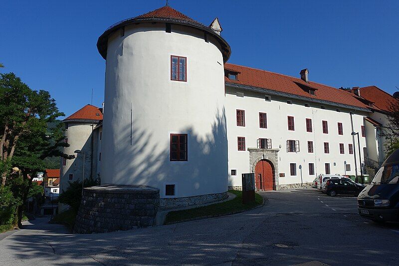 File:Gewerkenegg-Castle-Idrija-4-2021-Luka-Peternel.jpg