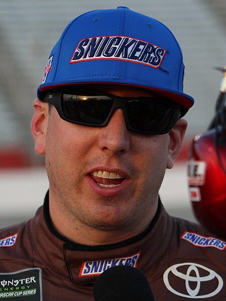 File:Kyle busch (39627440345).jpg