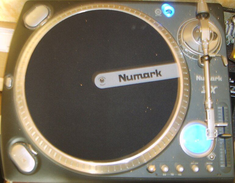 File:Numark TTX-1.JPG