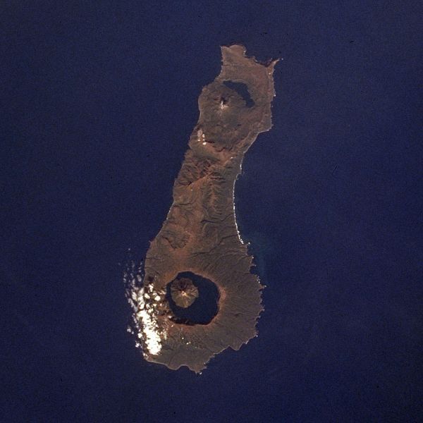 File:OnekotanIslandNASA.jpg