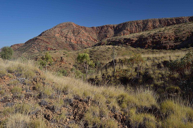 File:Ormiston gorge.jpg