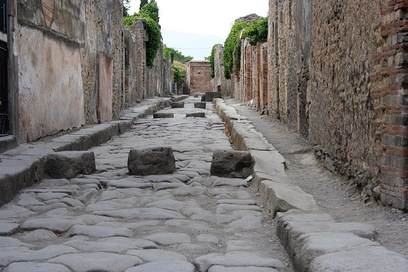 File:Pompeii-Street.jpg