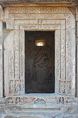 Doorframe of Pakshi Mandir (No. II) and carvings of birds inside