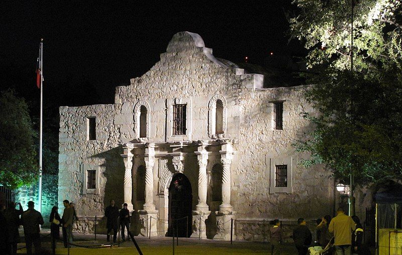 File:Alamo night.jpg