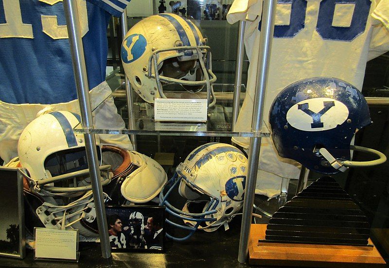 File:BYU helmets (41596797981).jpg