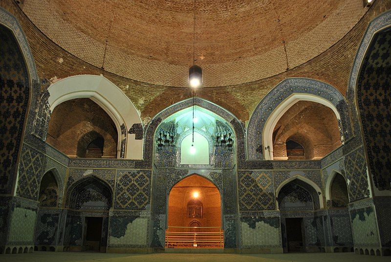 File:Blue mosque tabriz.JPG