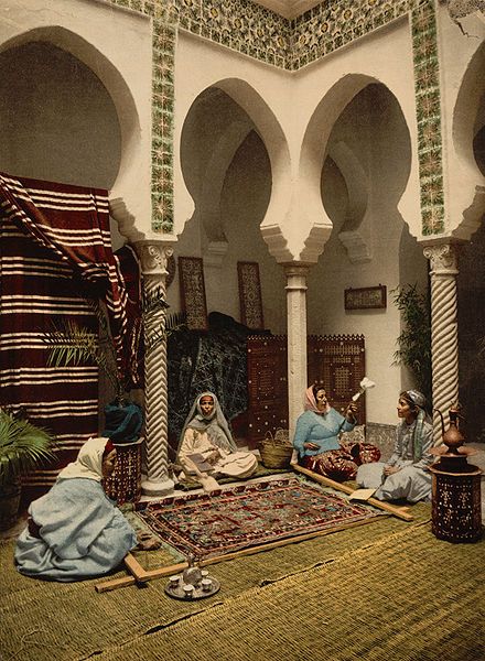 File:CarpetmakingAlgiers1899.jpg