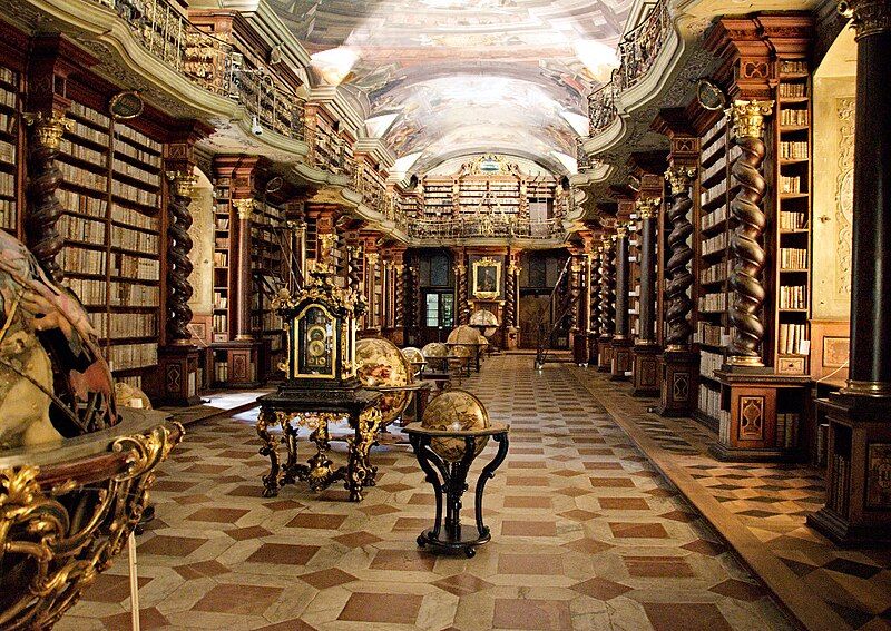 File:Clementinum library2.jpg