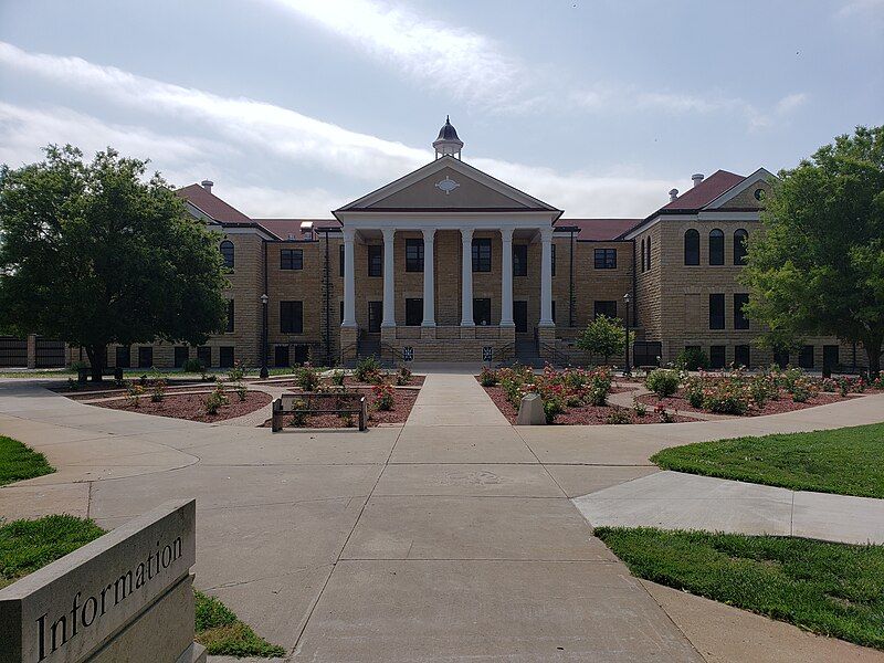 File:FHSU Pickens Hall.jpg