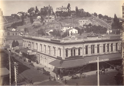 Larronde Block in 1898. Photo by I. W. Taber[82]