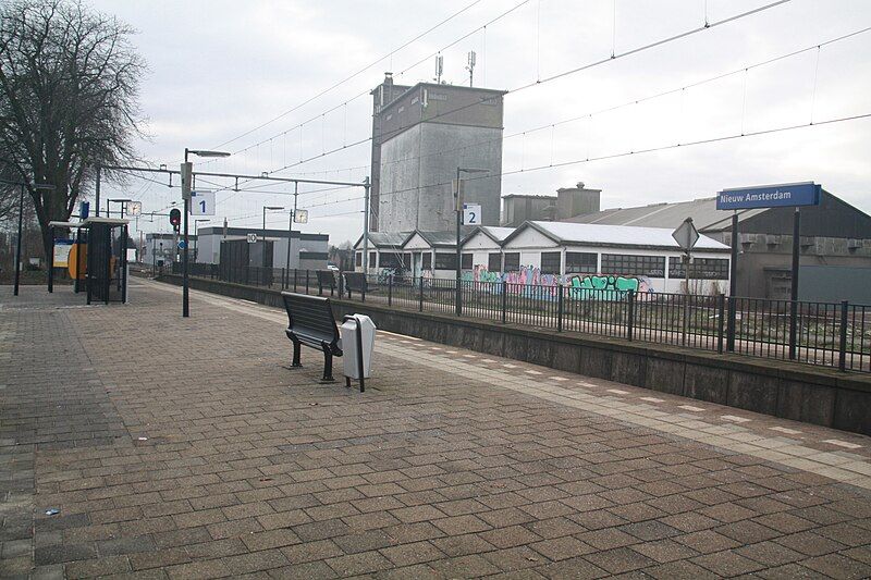 File:NS-station Nieuw-Amsterdam.JPG