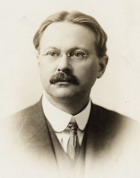 File:Robert F. Hoxie.jpg