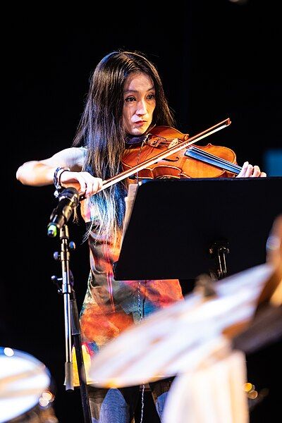 File:Sana Nagano-66465.jpg