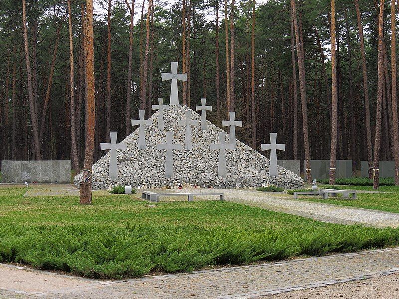 File:Bykivnia Graves1.JPG