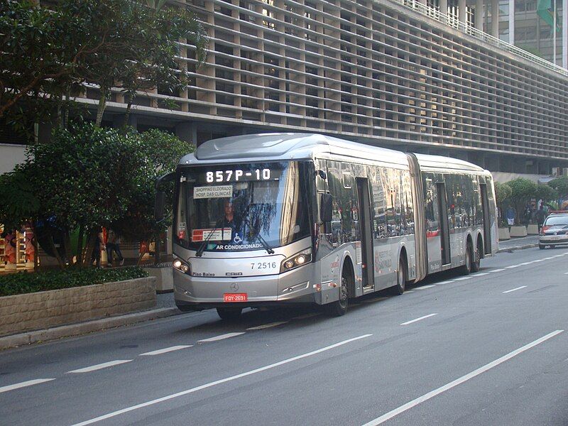 File:Caio Millennium BRT.jpg