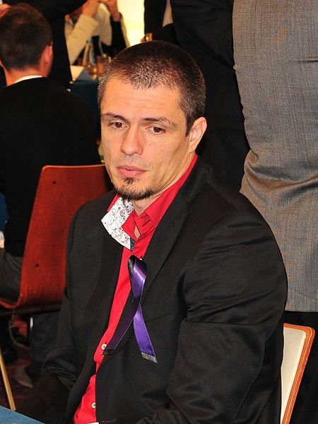 File:Duško Pavasovič 2013.jpg