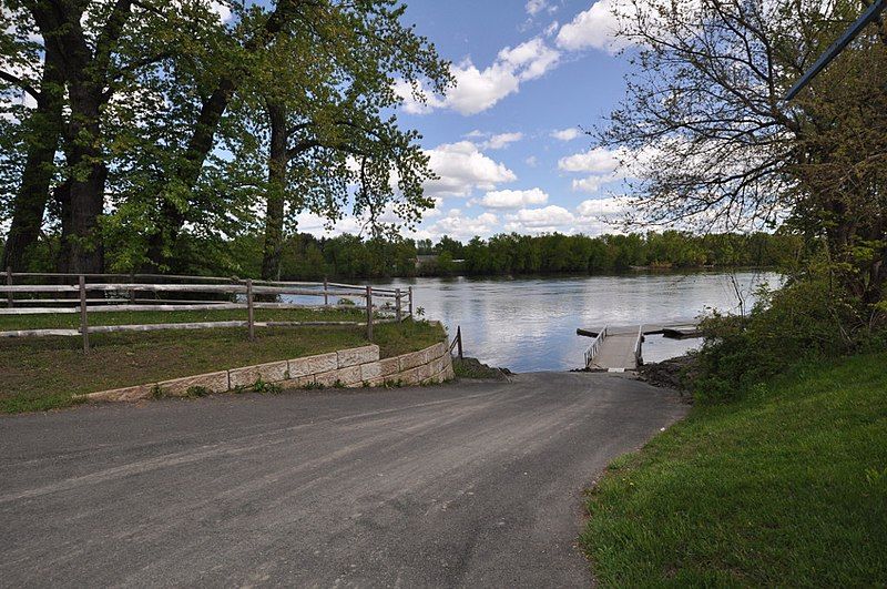 File:HolyokeMA JonesRiverRoadLaunch.jpg