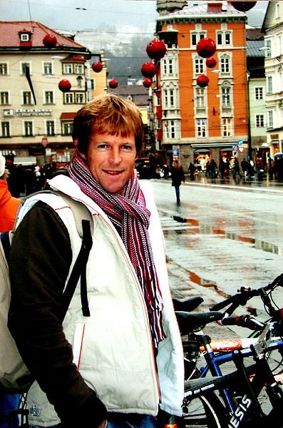 File:Jonty rhodes01.jpg