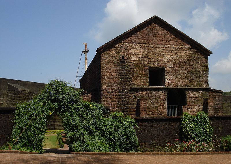 File:Kannur-fort-19.jpg