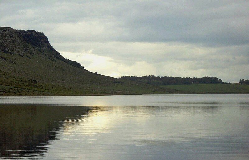 File:Laguna La Brava.jpg