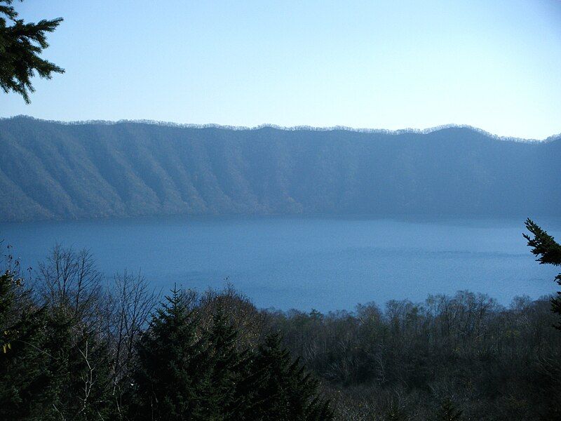 File:Lake kuttara.jpg