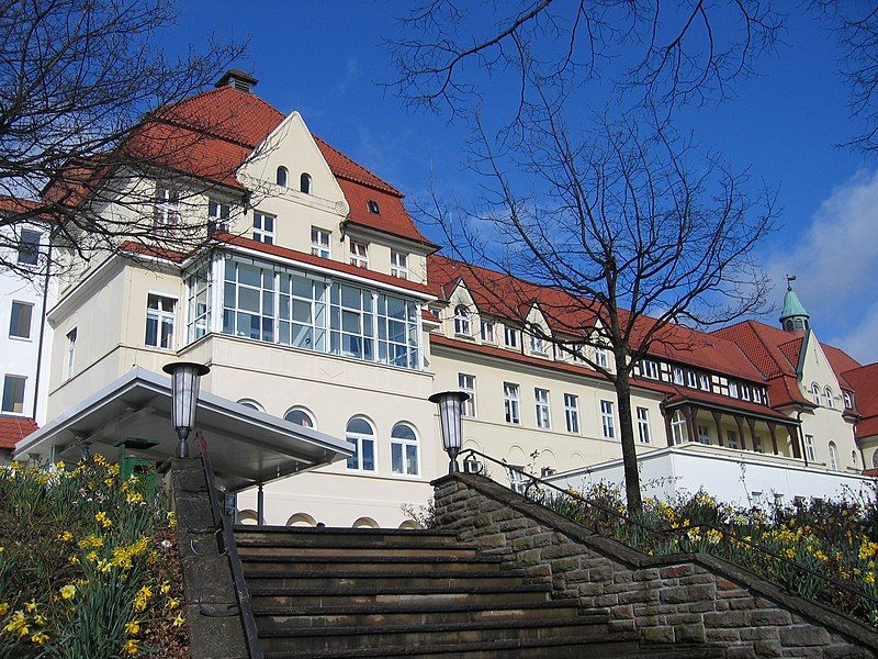 File:Marienhospital-arnsberg.jpg