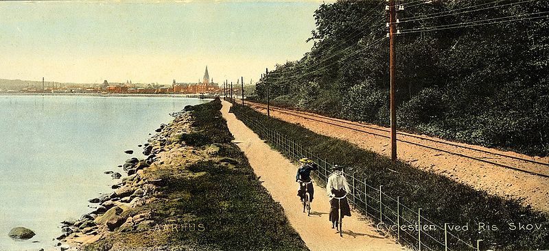 File:Risskov cykelstien.jpg