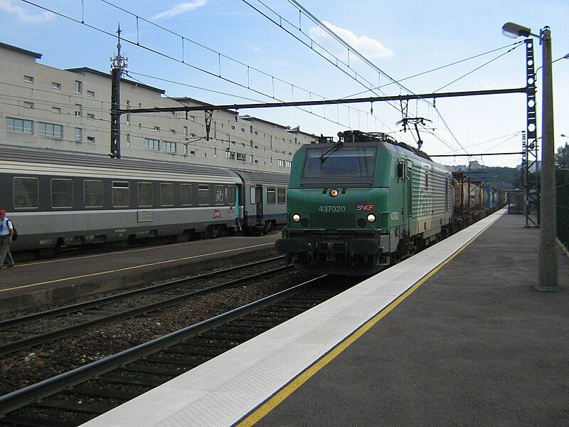 File:SNCF Class 37000.JPG