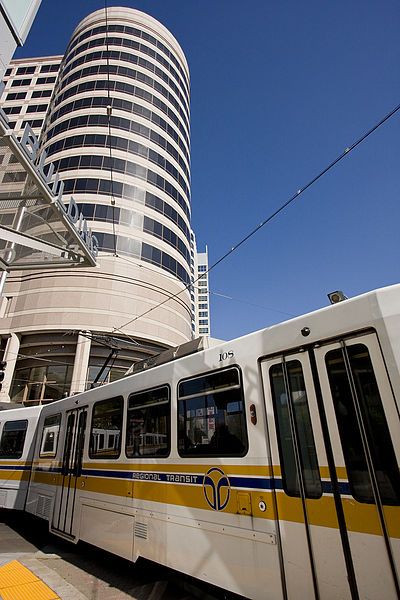 File:Sac RegionalTransit.jpg