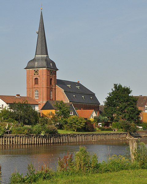 File:St. Petri-Kirche (Osten).4.ajb.jpg