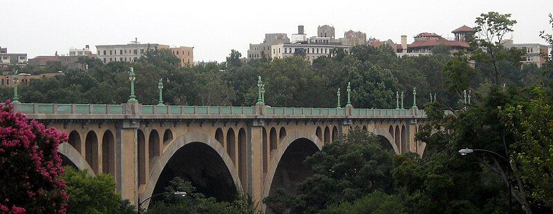 File:Taft Bridge, Washington.jpg