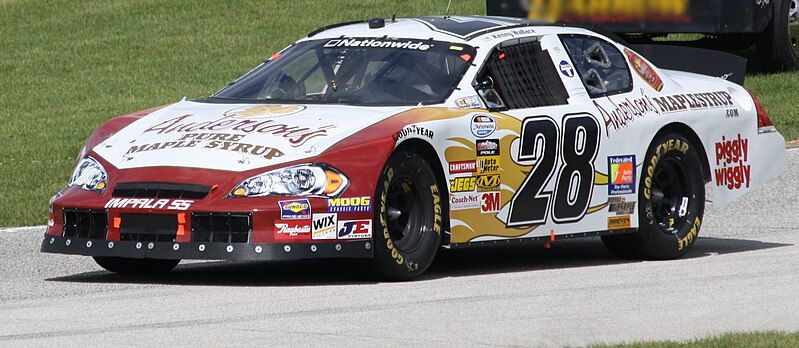 File:28KennyWallace2010Bucyrus200RoadAmerica.jpg