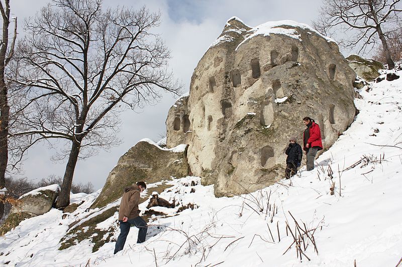 File:A Királyszéke télen.jpg