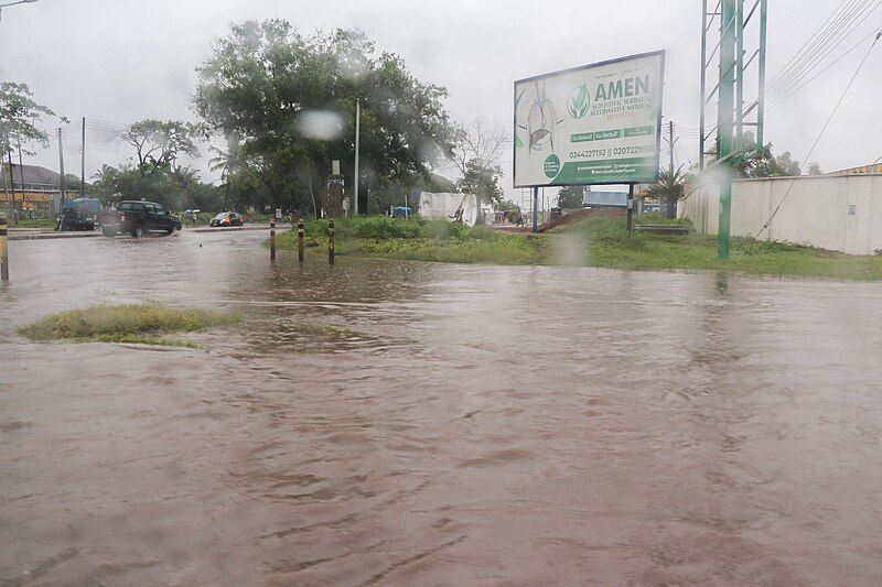 File:Accra Flooding.jpg