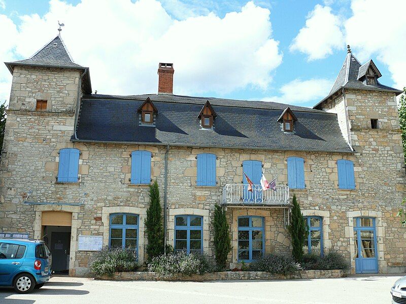 File:Assier - Mairie.JPG