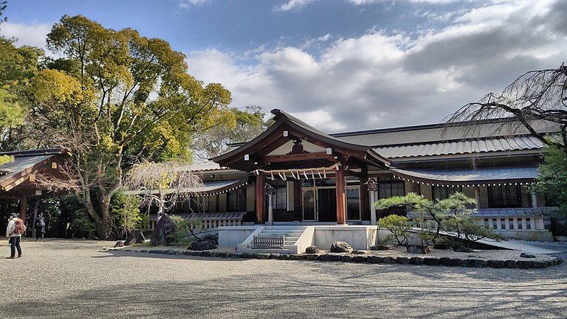 File:Atsuta shrine Saikan.jpg